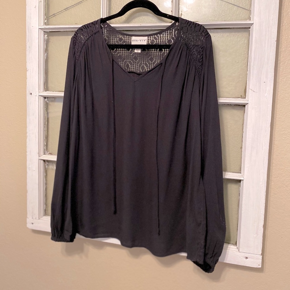 Lace detail top